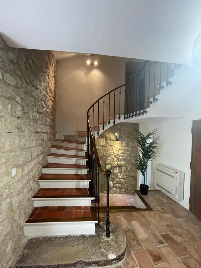 Maison De Village Pernes-les-Fontaines Esterno foto