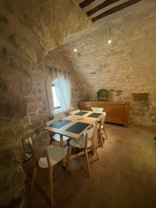 Maison De Village Pernes-les-Fontaines Esterno foto