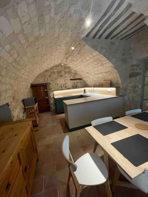 Maison De Village Pernes-les-Fontaines Esterno foto
