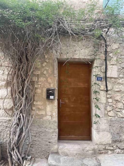 Maison De Village Pernes-les-Fontaines Esterno foto