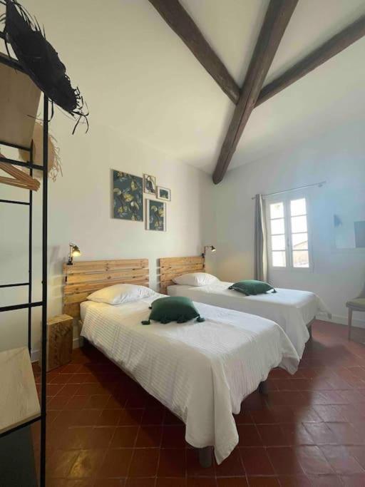 Maison De Village Pernes-les-Fontaines Esterno foto